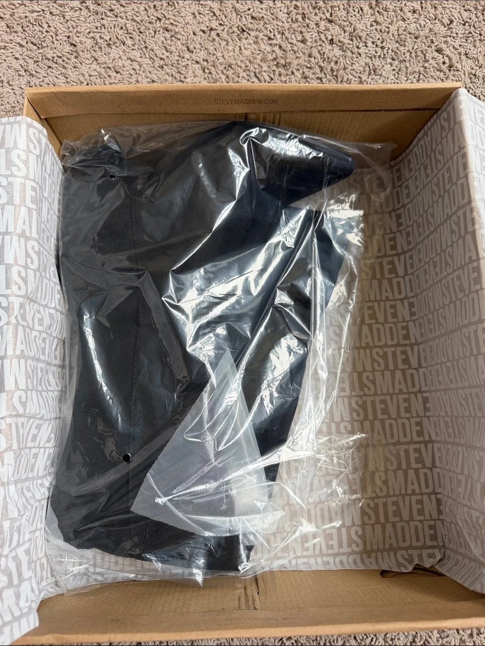 Steve Madden brand new
